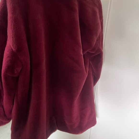 Democracy Deep Red Faux Fur Jacket - Picture 6 of 6